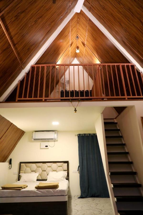 Murbād Gr8 Hill Pool Villas מראה חיצוני תמונה